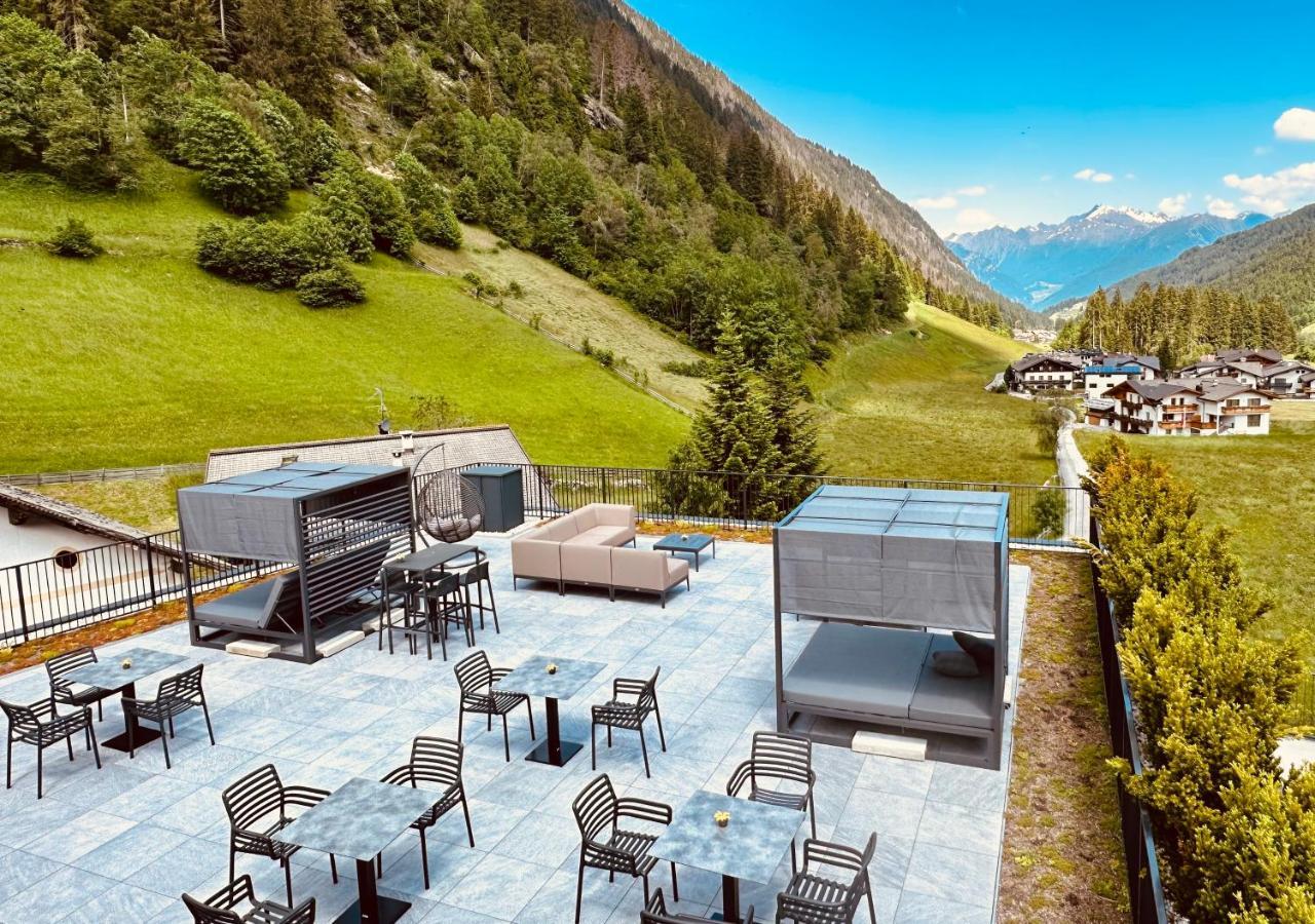 Hotel Schoelzhorn Superior Racines Exterior photo