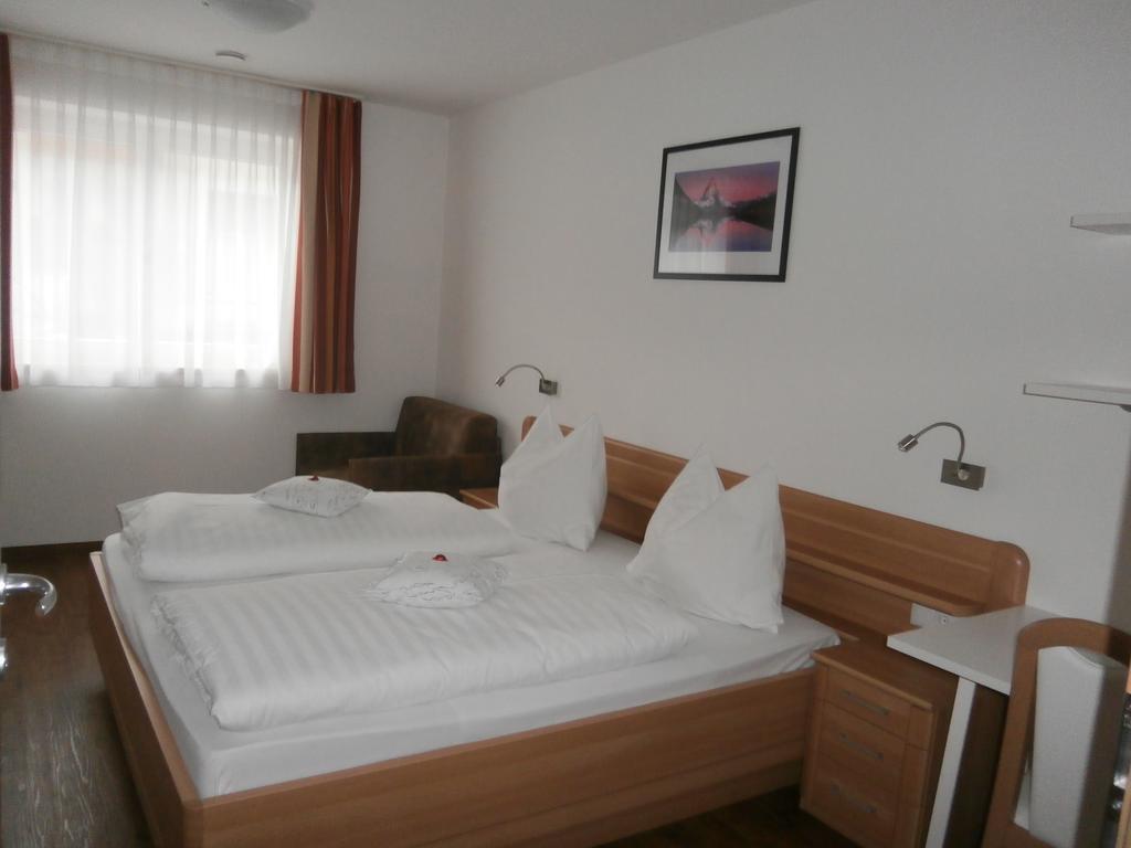 Hotel Schoelzhorn Superior Racines Room photo
